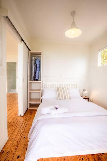 Serene Hide-Away With Ocean Views. Кейптаун Екстериор снимка