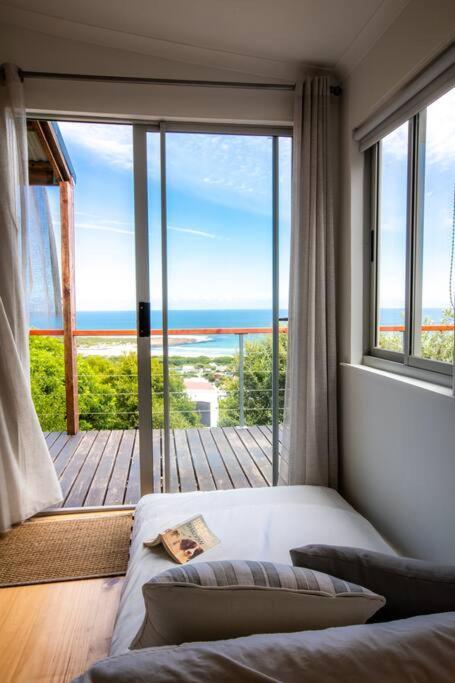 Serene Hide-Away With Ocean Views. Кейптаун Екстериор снимка